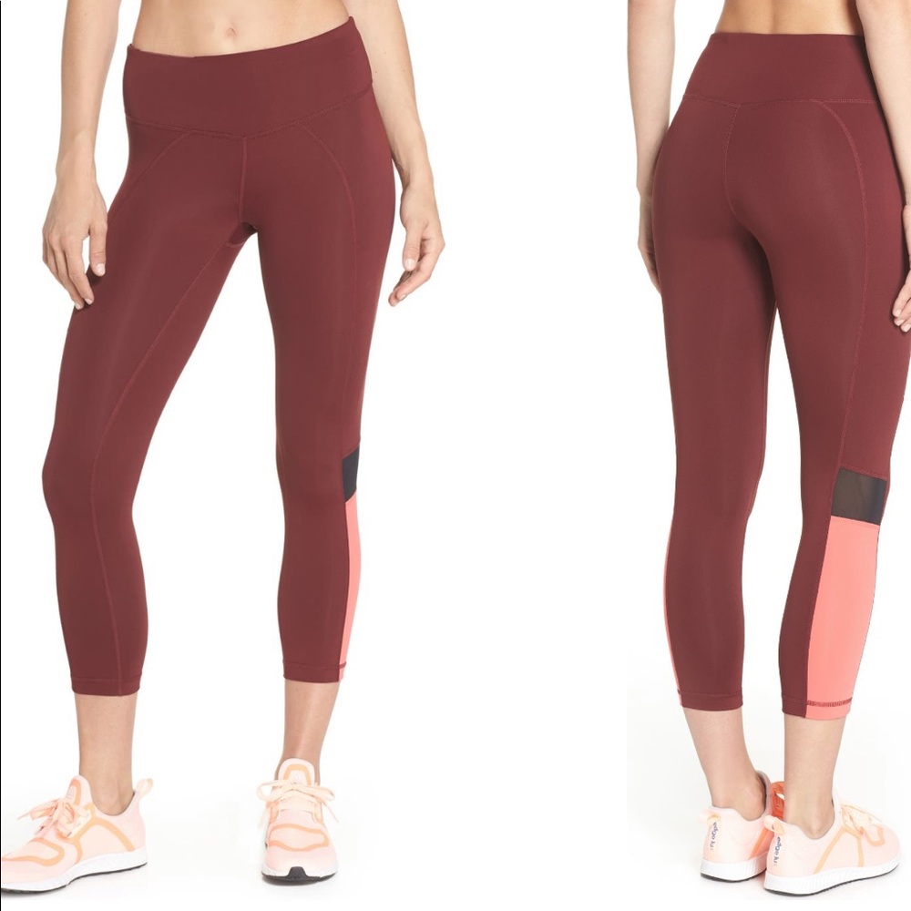 Zella Vertigo Crop Leggings Size XS